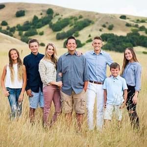 Meet your Posher, Hayden